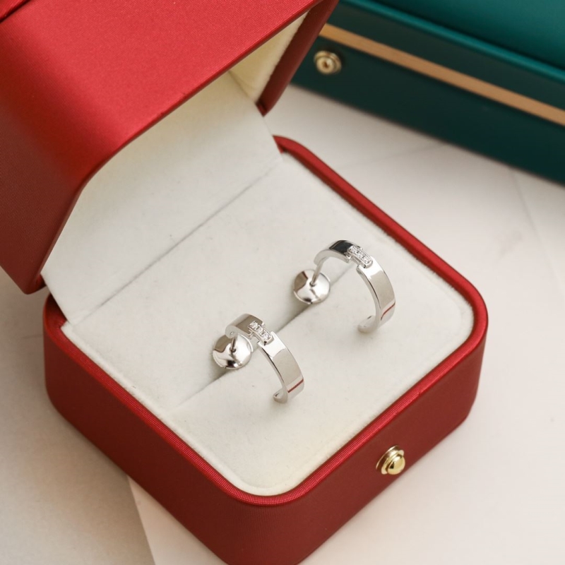CHAUMET